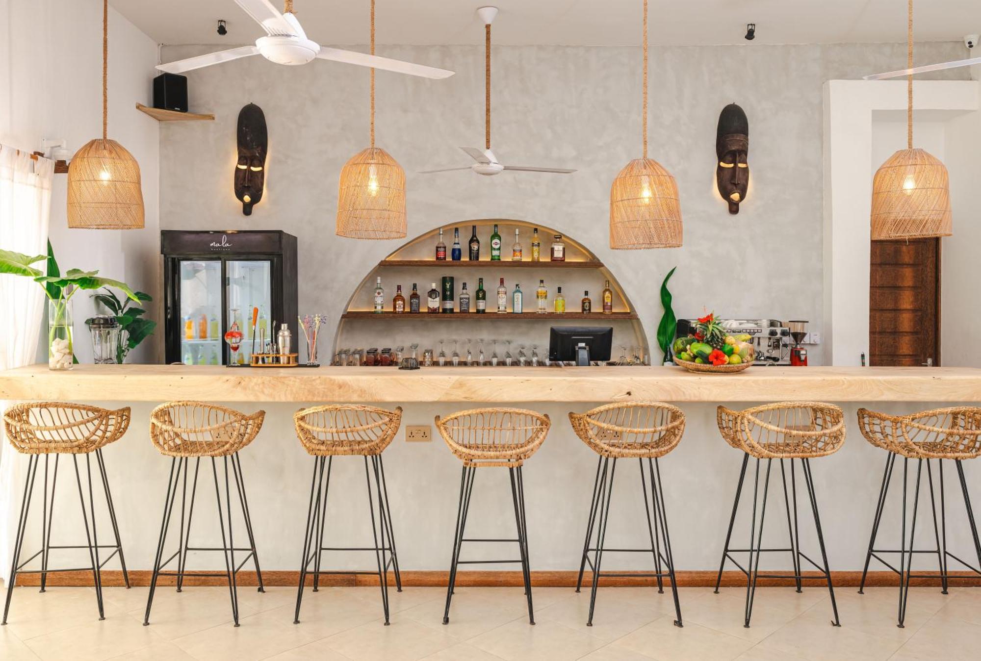 Mala Boutique Hotel ブウェワウ エクステリア 写真