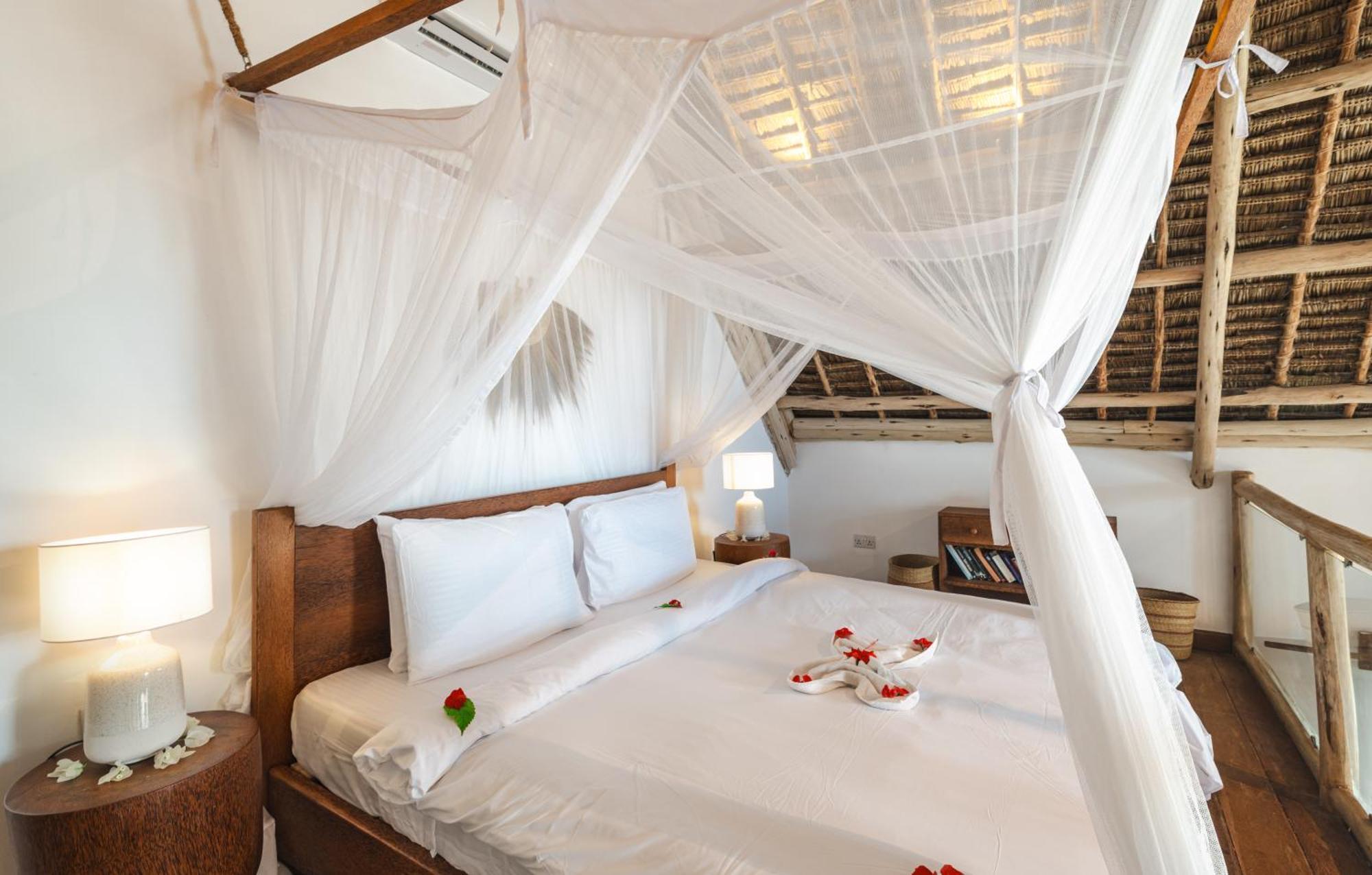 Mala Boutique Hotel ブウェワウ エクステリア 写真